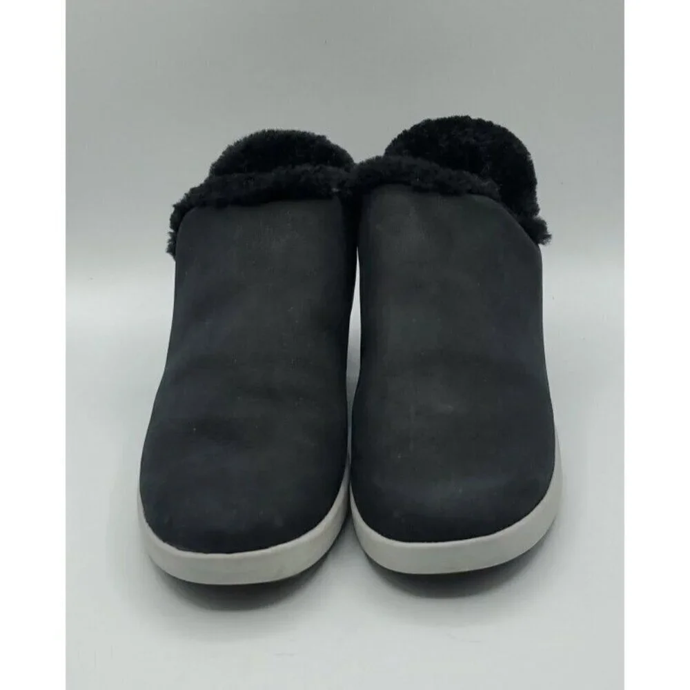 Olukai Malua Hulu Boots Women's Black Size 7 Shearling Lined Nubuck Leather